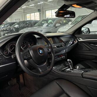 BMW 5 2.0 AT (218 л.с)