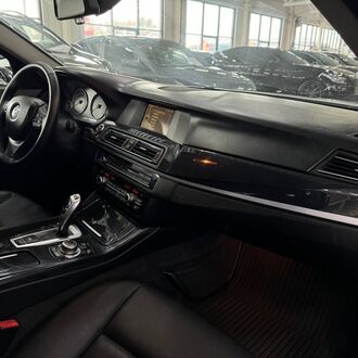 BMW 5 2.0 AT (218 л.с)