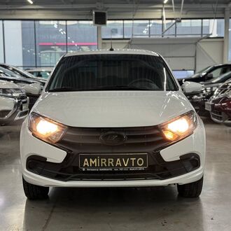 Lada Granta 1.6 MT( 89 л.с)