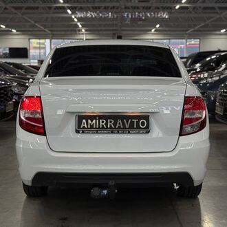 Lada Granta 1.6 MT( 89 л.с) Lada Granta 1.6 MT( 89 л.с)