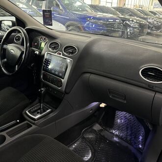 Ford Focus 1.6 AT( 123 л.с) Ford Focus 1.6 AT( 123 л.с)