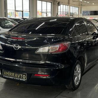 Mazda 3 1.6 AT( 105 л.с) Mazda 3 1.6 AT( 105 л.с)