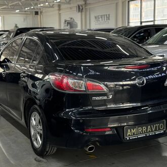 Mazda 3 1.6 AT( 105 л.с) Mazda 3 1.6 AT( 105 л.с)