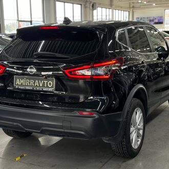 Nissan Qashqai 2.0 CVT ( 144л.с) Nissan Qashqai 2.0 CVT ( 144л.с)