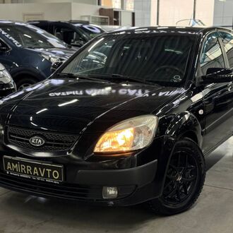 Кликните для увеличения изображения Kia Rio 1.4 AT (97л.с)