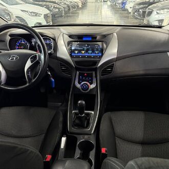 Hyundai Elantra 1.6 MT (132л.с) Hyundai Elantra 1.6 MT (132л.с)