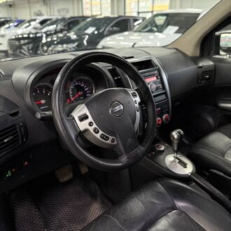 NIssan Xtrail 2.5АТ