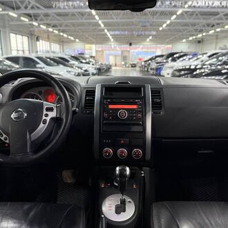 NIssan Xtrail 2.5АТ