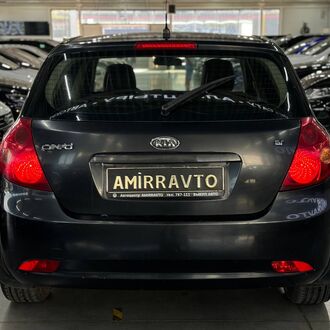 Kia Ceed 1.4 MT