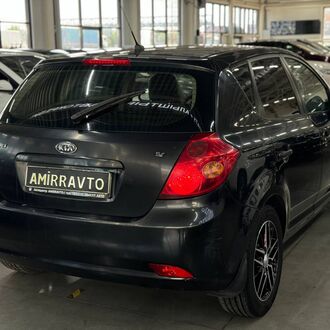 Kia Ceed 1.4 MT
