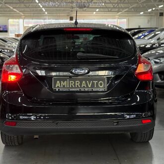 Ford Focus 1.6 MT