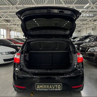 Kia Rio 1.6 MT