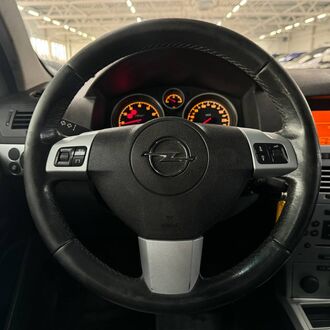 Opel ASTRA 1.6 AMT (116 л.с)