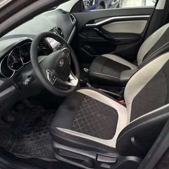Lada Vesta 1.6 MT (106л.с.) Lada Vesta 1.6 MT (106л.с.)