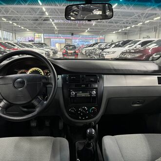 Chevrolet Lacetti 1.4МТ Chevrolet Lacetti 1.4МТ