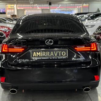 Lexus IS AT 2.5 AT (208 л.с)
