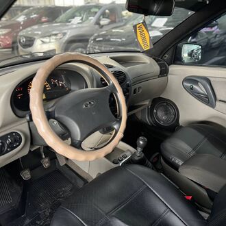 ВАЗ (LADA) Kalina 1.6 MT