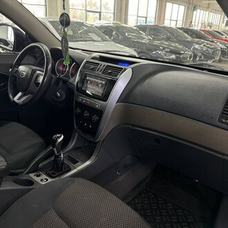 Geely Emgrand X7 2.0 MT