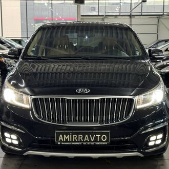 Kia Carnival 2.2 AT