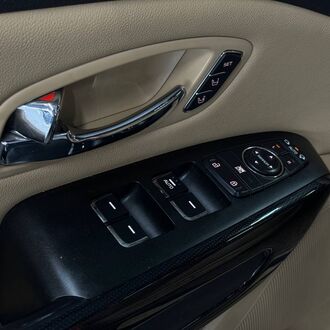 Kia Carnival 2.2 AT Kia Carnival 2.2 AT