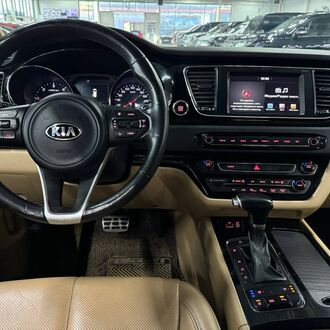 Kia Carnival 2.2 AT Kia Carnival 2.2 AT