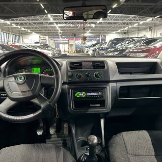 Skoda Fabia 1.2 МT (69 л.с)