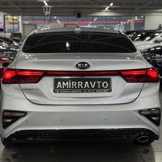 Kia Cerato 1.6 AT (127 л.с) Kia Cerato 1.6 AT (127 л.с)