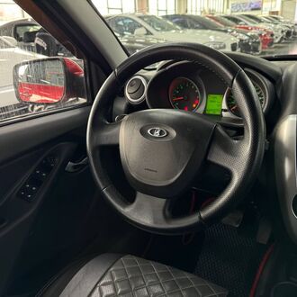 Lada Granta 1.6 AT (97 л.с) Lada Granta 1.6 AT (97 л.с)