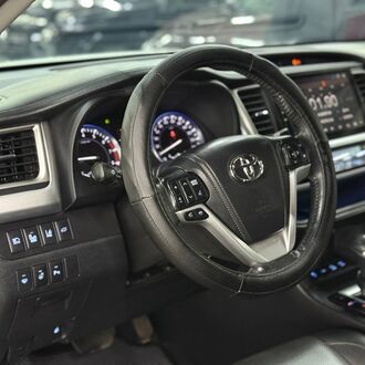 Toyota Highlander 3.5 AT AWD полный привод (249 л.с)