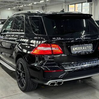 Mercedes Benz ML 63 AMG 6.3 V8 Biturbo AT (525 л.с) Mercedes Benz ML 63 AMG 6.3 V8 Biturbo AT (525 л.с)