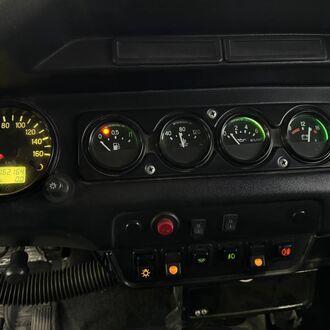 UAZ 3151 / HUNTER 2.7 МT (128 л.с) UAZ 3151 / HUNTER 2.7 МT (128 л.с)
