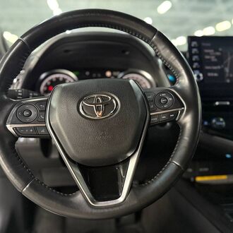 Toyota Camry 2.5 АТ (199 л.с)