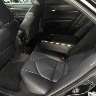 Toyota Camry 2.5 АТ (199 л.с)
