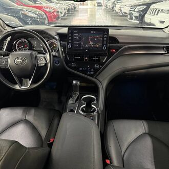 Toyota Camry 2.5 АТ (199 л.с)