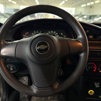 Chevrolet Niva 1.7 MT