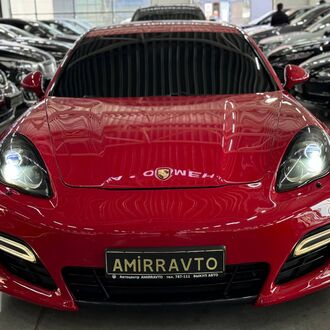 PORSCHE PANAMERA GTS