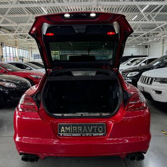 PORSCHE PANAMERA GTS