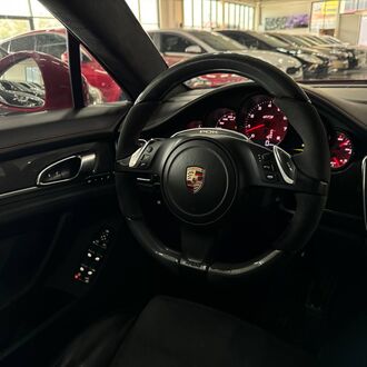 PORSCHE PANAMERA GTS