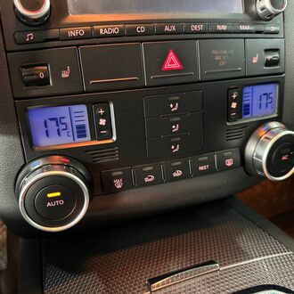 Volkswagen Touareg 2.5 АТ. Дизель. Полный привод