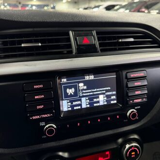 KIA RIO 1.6 АT (123 л.с)