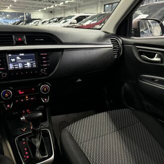 KIA RIO 1.6 АT (123 л.с)