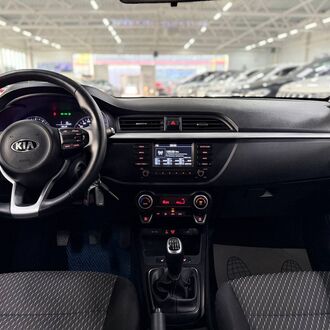 Kia Rio 2 1.6 MT (123 л.с) Kia Rio 2 1.6 MT (123 л.с)