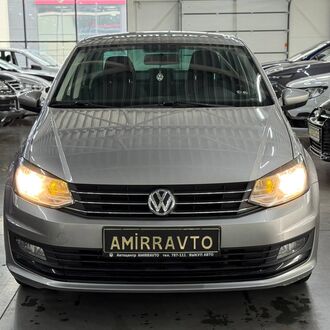 Volkswagen Polo 1.6 AT (110 л.с)