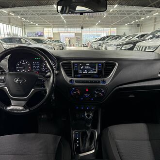 Hyundai Solaris 1.6 AT (123 л.с)