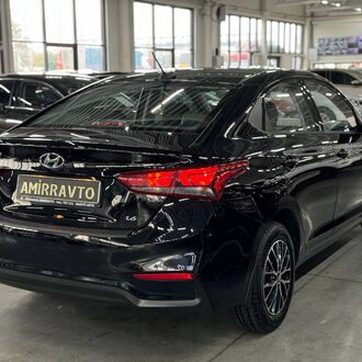 Hyundai Solaris 1.6 AT (123 л.с)
