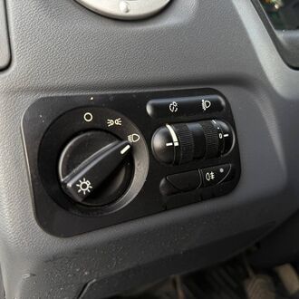 GAZ 3302 EL 2.7 MT (106 л.с) GAZ 3302 EL 2.7 MT (106 л.с)