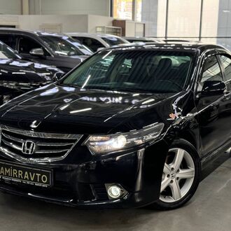 Honda Accord 2.4 AT (200л.с)