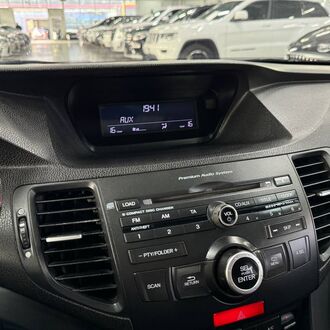 Honda Accord 2.4 AT (200л.с)