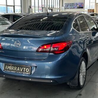Opel Astra J 1.4 AT (140л.с) Opel Astra J 1.4 AT (140л.с)