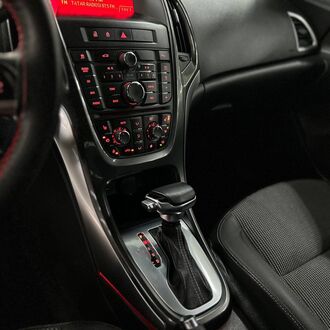 Opel Astra J 1.4 AT (140л.с) Opel Astra J 1.4 AT (140л.с)